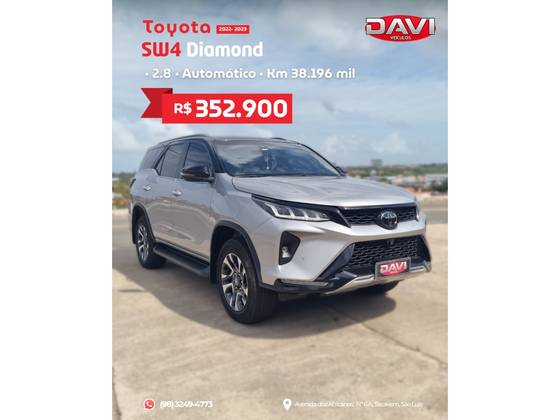 TOYOTA HILUX SW4 2.8 D-4D TURBO DIESEL DIAMOND 7L 4X4 AUTOMÁTICO TOYOTA HILUX SW4 2.8 D-4D TURBO DIESEL DIAMOND 7L 4X4 AUTOMÁTICO